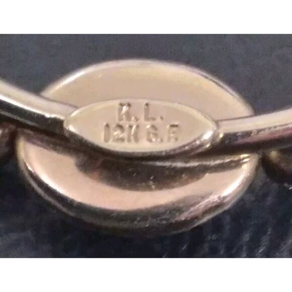 K L Brooch Egyptian Revival Style Scarab Shape Stones Marked 12K G. F. Goldtone - Picture 5 of 8